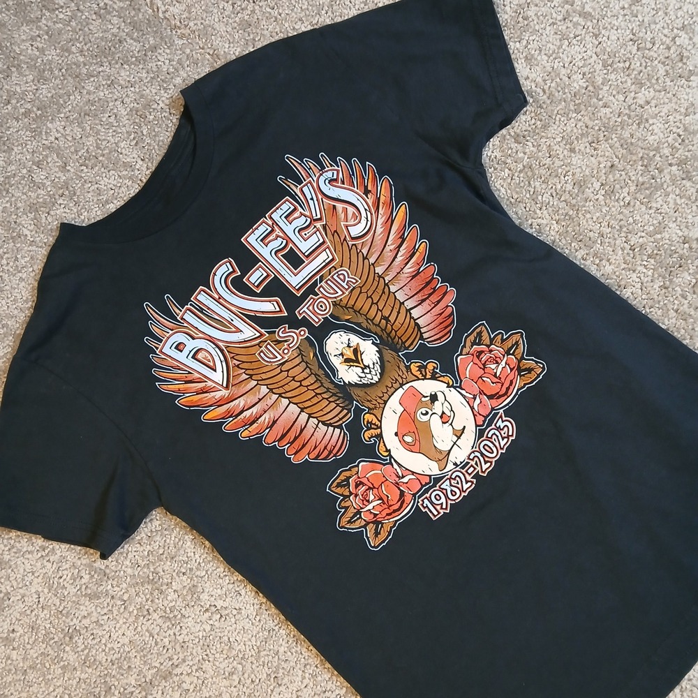 Buc-ee's US Tour 1982-2023 Graphic T-Shirt Black Small Eagle Beaver Locations